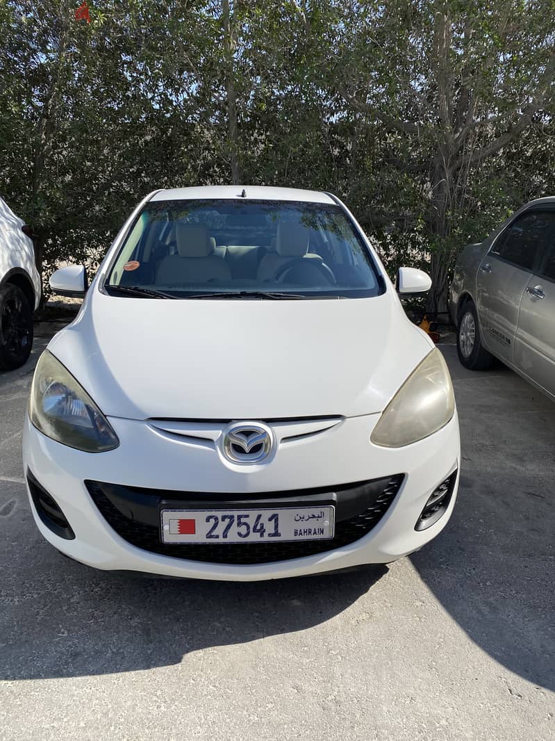 Good condition  Mazda 2 2012 model for sale 9