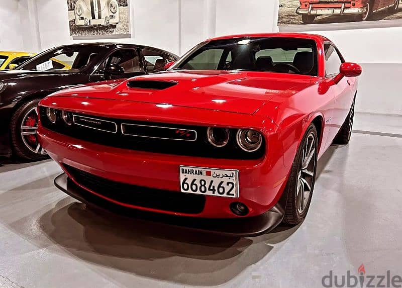 Dodge Challenger R/T 2022 V8 5.7L Hemi RWD 13,900 kms 1