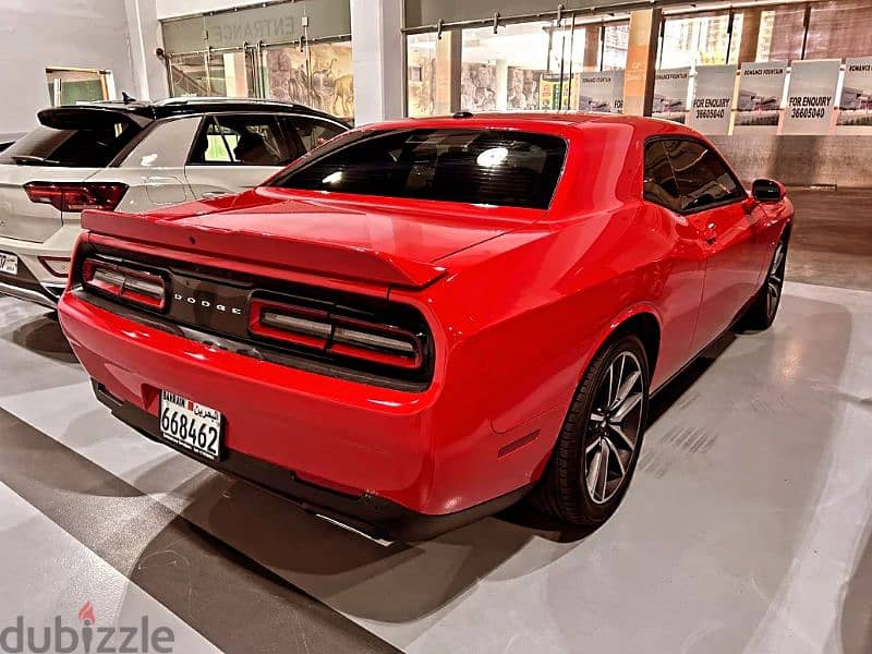 Dodge Challenger R/T 2022 V8 5.7L Hemi RWD 13,900 kms 2