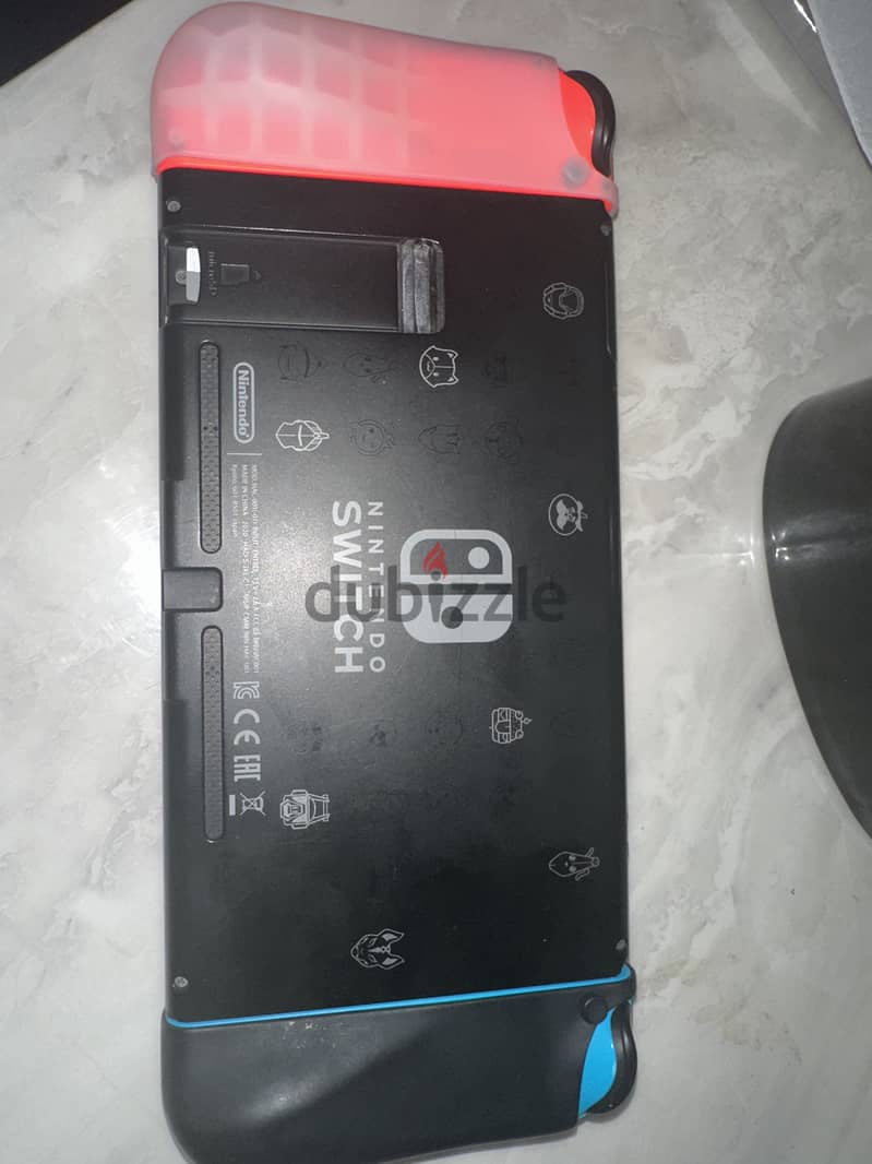 For sale Nintendo switch fourtnite edition 1