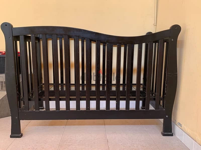 Baby Cot or Baby Crib 0