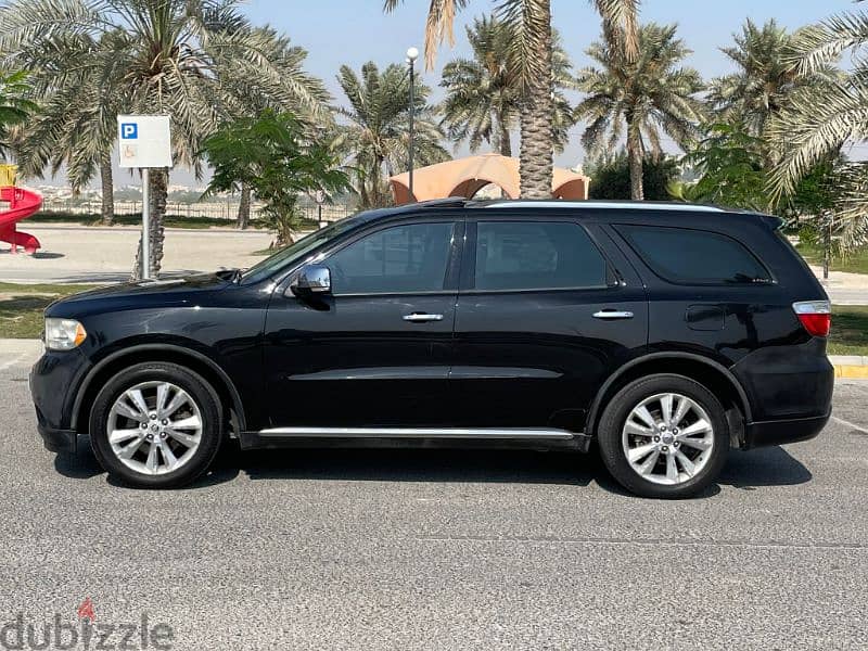 2011 model Full option Dodge Durango 2