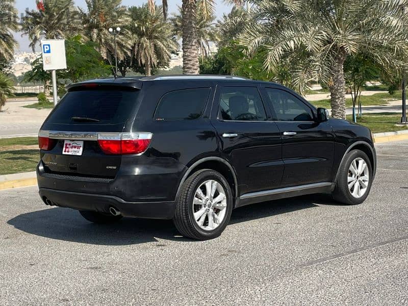 2011 model Full option Dodge Durango 4