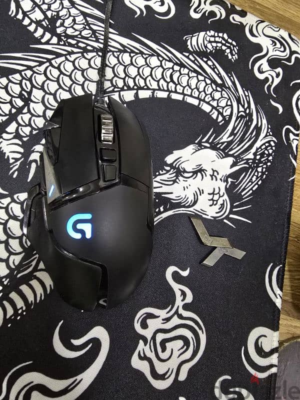 Logitech g502 hero great condition but middle button not working 0