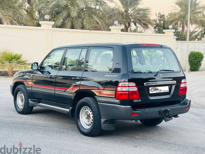 Toyota Land Cruiser 2004 GXR 2