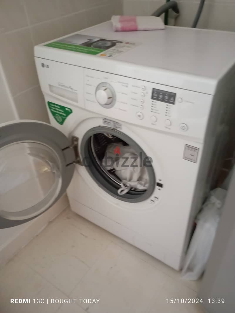 Washing machine LG 5 kg 1