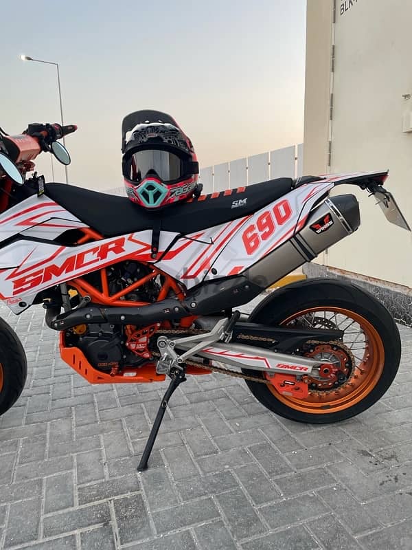 KTM 690 SMCR 1