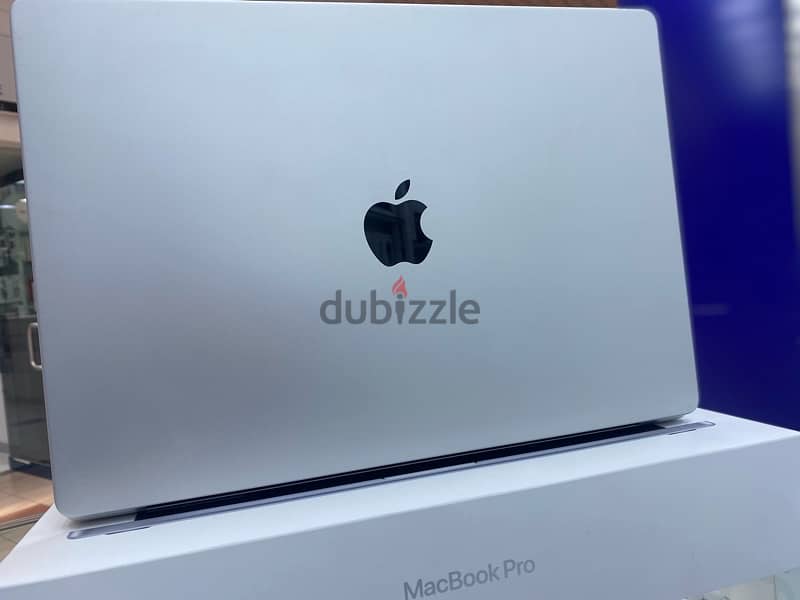 Used MacBook Pro 16inch M1 Pro 1TB 2