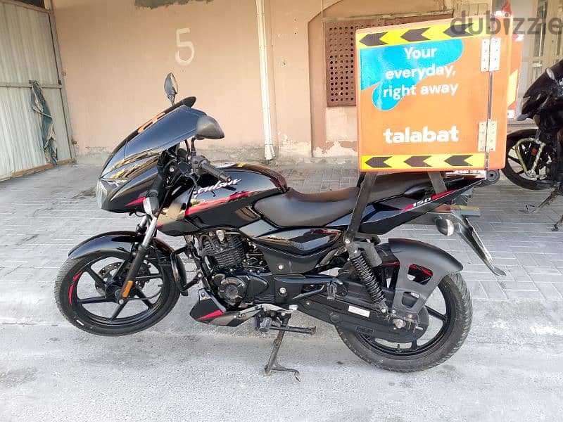 Pulsar Bjaj 2022 3