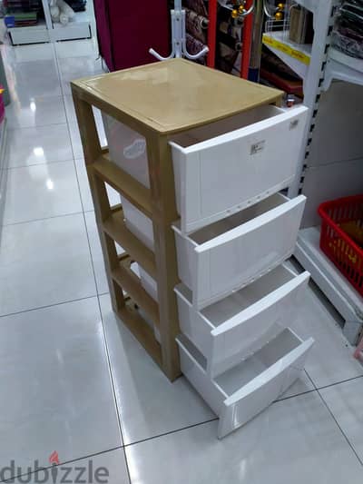 Plasticna Drawer 4 Layer