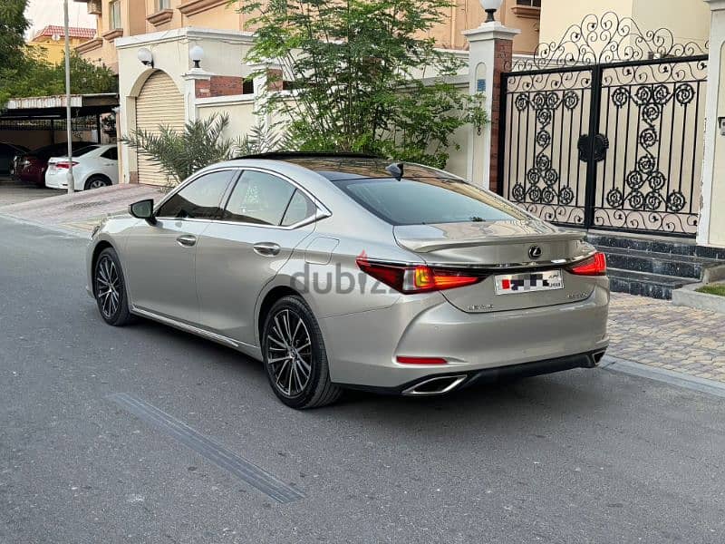 Lexus ES 350 - 2022 - Bahrain Agent 4