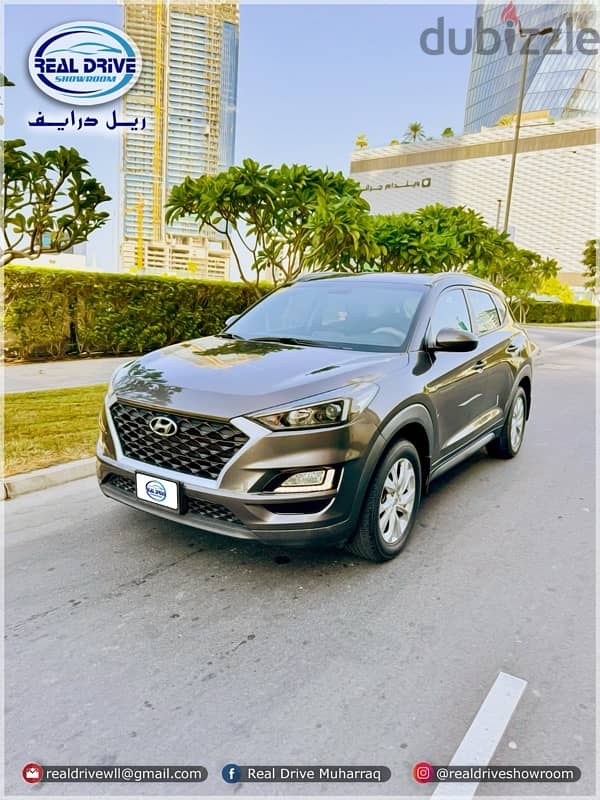 Hyundai Tucson 2019 and Mitsubishi Outlander 4WD 2018 for Sale 5