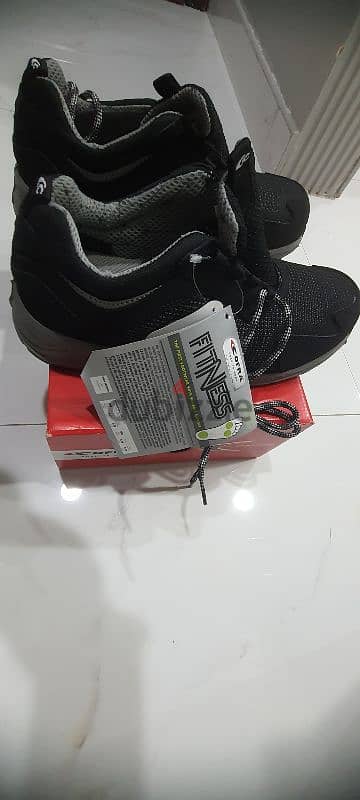 Safety shoes 4