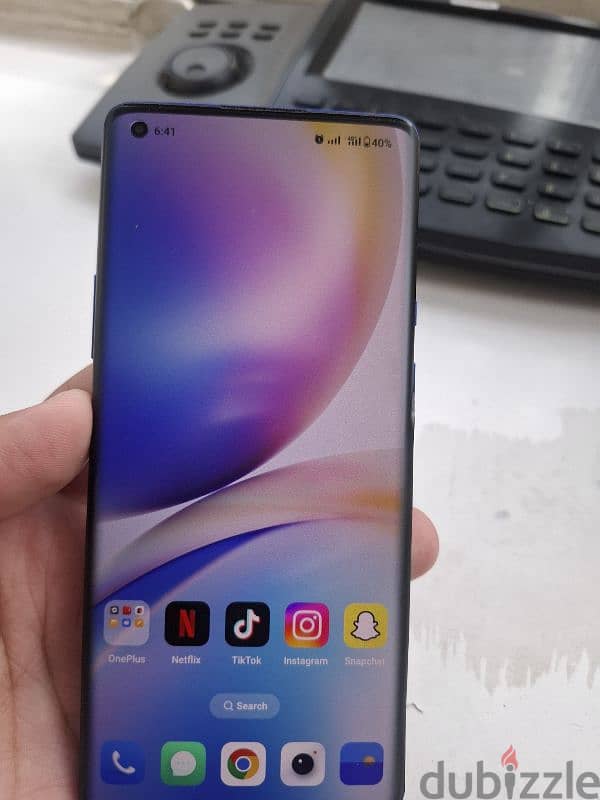 urgent sell OnePlus 8 pro ( ram 12+12/256 gb 0