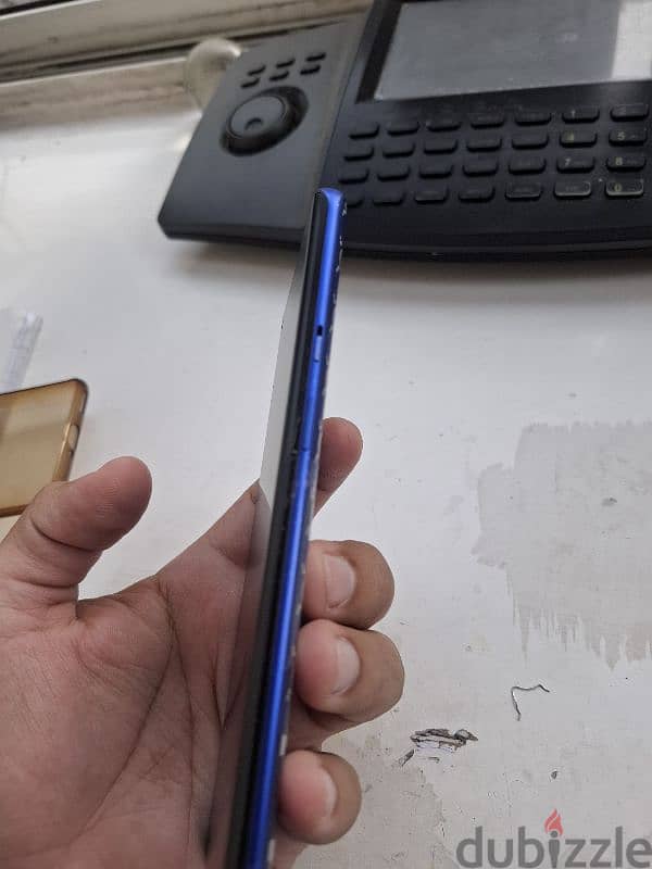 urgent sell OnePlus 8 pro ( ram 12+12/256 gb 8