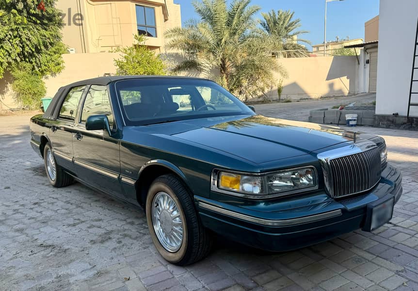 Lincoln Town Car 1996 0