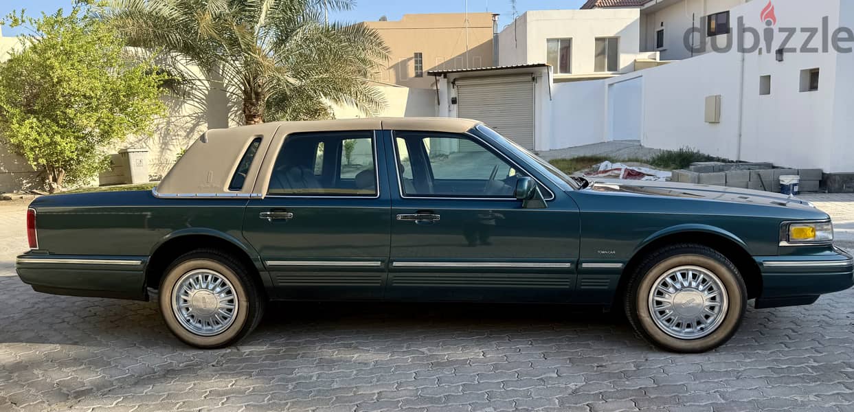 Lincoln Town Car 1996 2