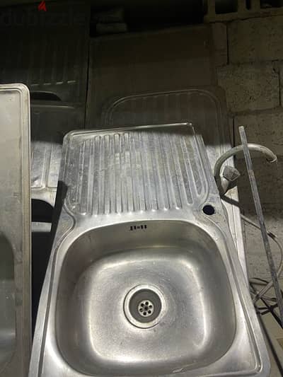 kitchen sinks