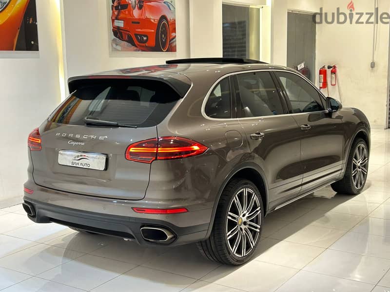 Porsche Cayenne 2016 5