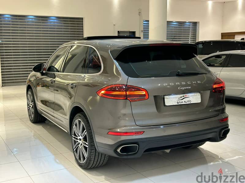 Porsche Cayenne 2016 7