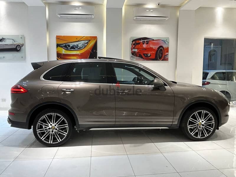 Porsche Cayenne 2016 8