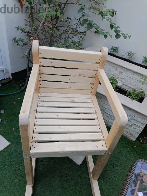 New rocking wood chair for the garden and indoors 2