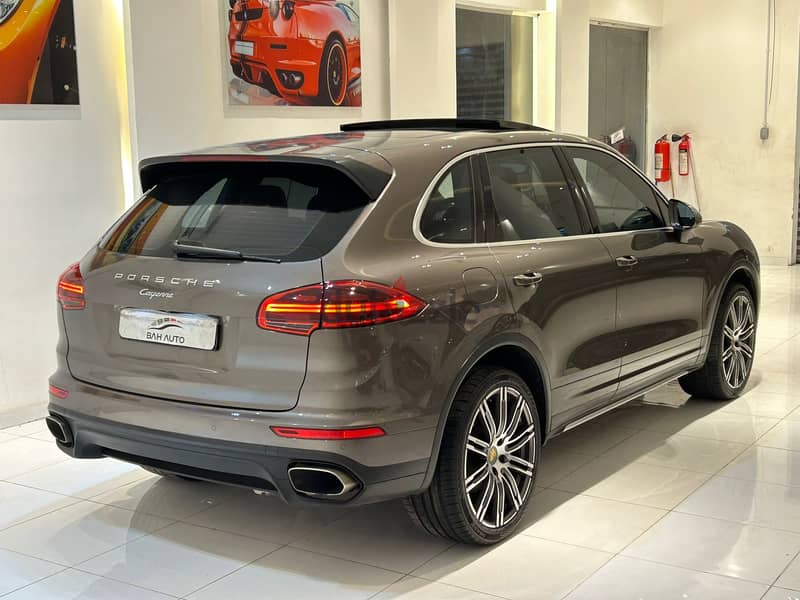 Porsche Cayenne 2016 model FOR SALE 6