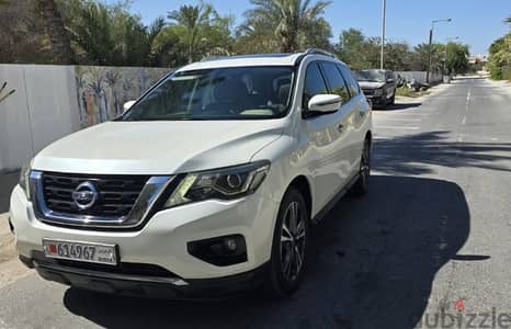 Nissan 2018 Pathfinder / 34352271