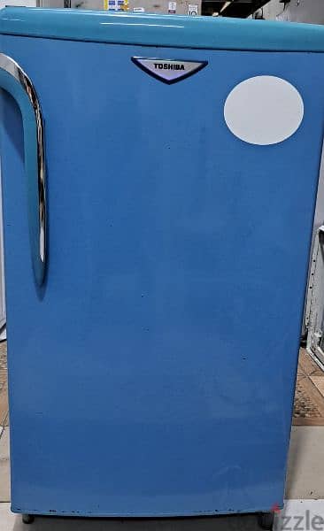 For sale. Toshiba. Refrigerator Fridge one door. 0