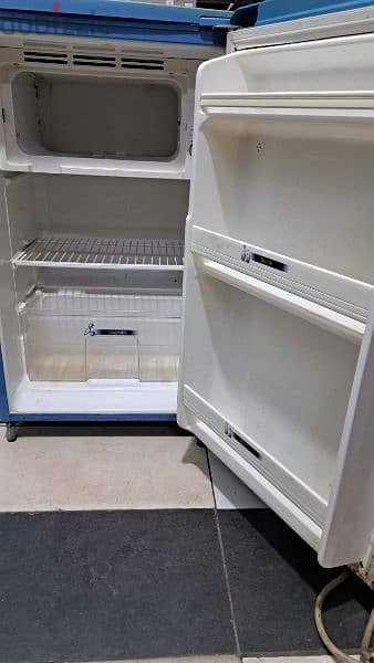 For sale. Toshiba. Refrigerator Fridge one door. 1