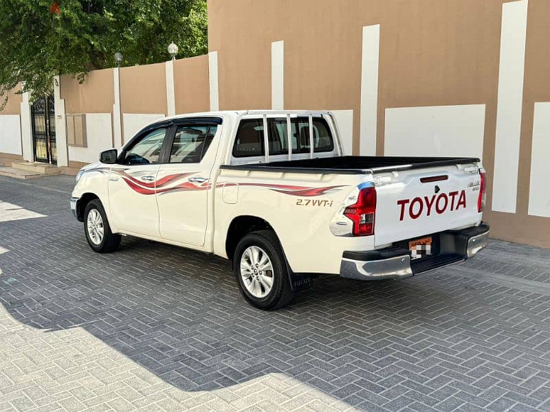 2020 model Toyota Hilux 2.7 Automatic 4