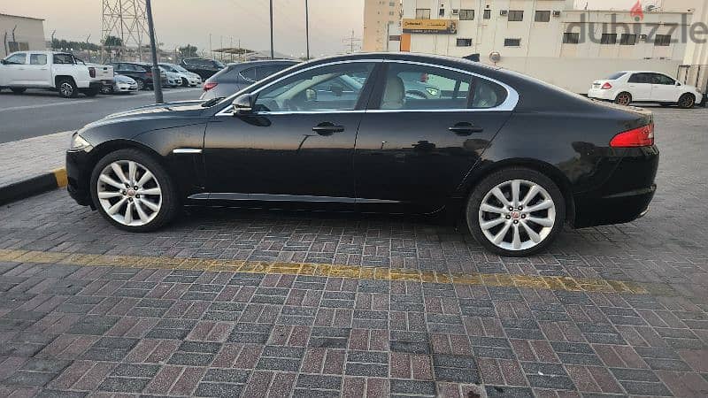 Jaguar XF 2015 2