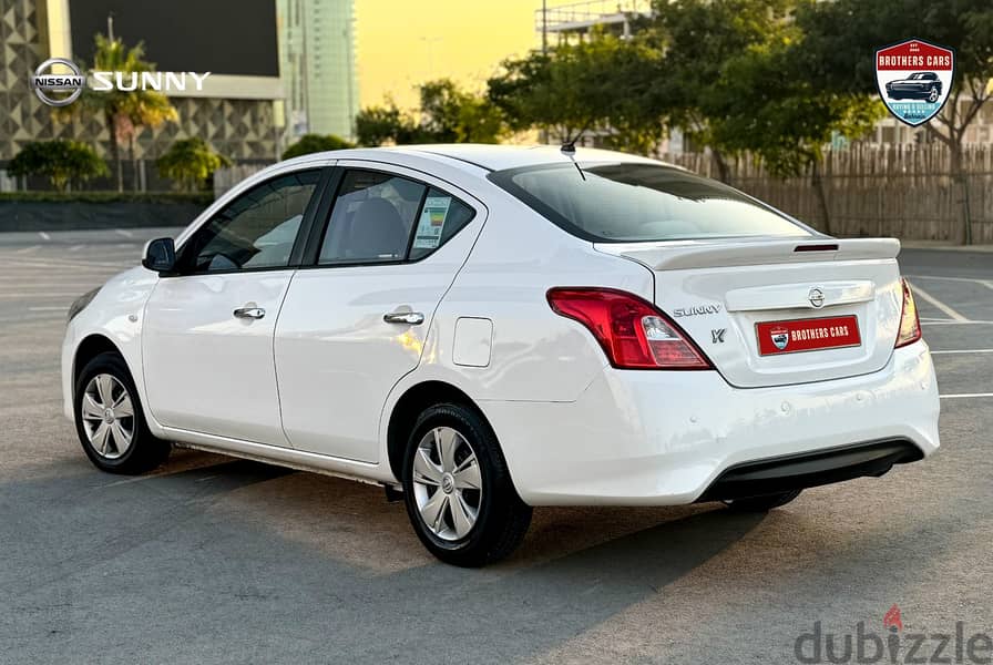 Nissan Sunny 2020 4