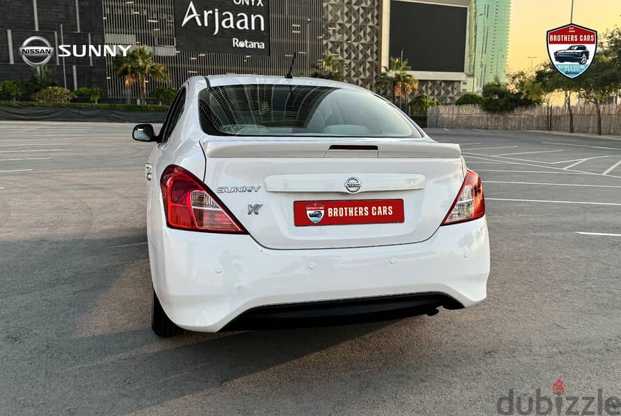 Nissan Sunny 2020 5