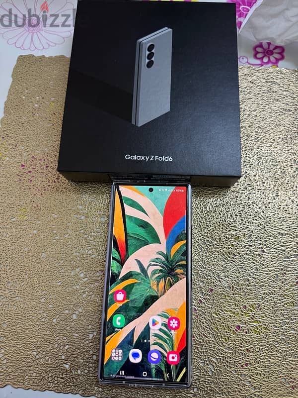 Samsung Galaxy FOLD6  For sale. 10days used only 5