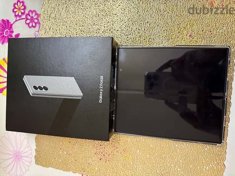 Samsung Galaxy FOLD6  For sale. 10days used only 8