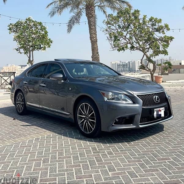 Lexus LS-Series 2015 1