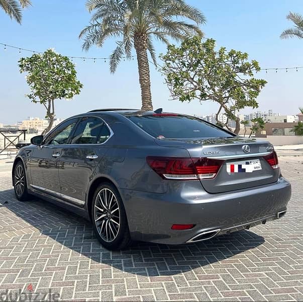 Lexus LS-Series 2015 3