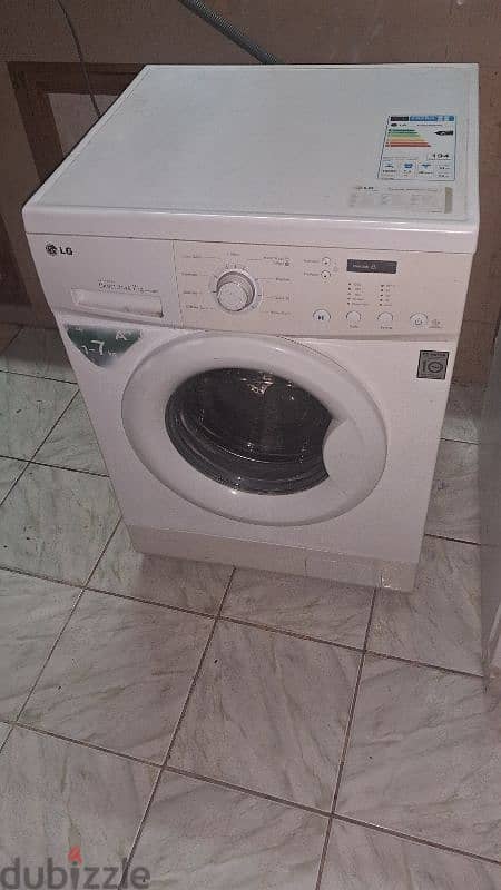 LG 7.0 kg fully outomatic wash Dry 2