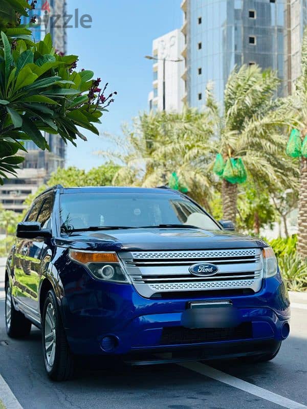 Ford Explorer XLT Year-2014.7 Seater Luxury SUV Jeep 9