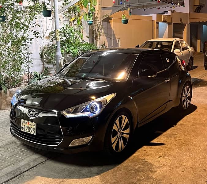 Hyundai Veloster 2013 1