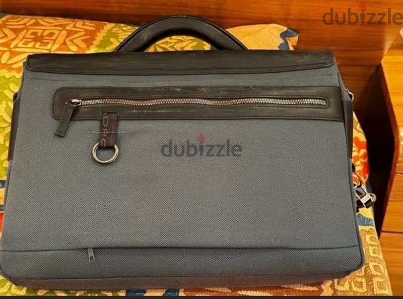 Piquadro leather laptop bag/briefcase Jashanmal 2