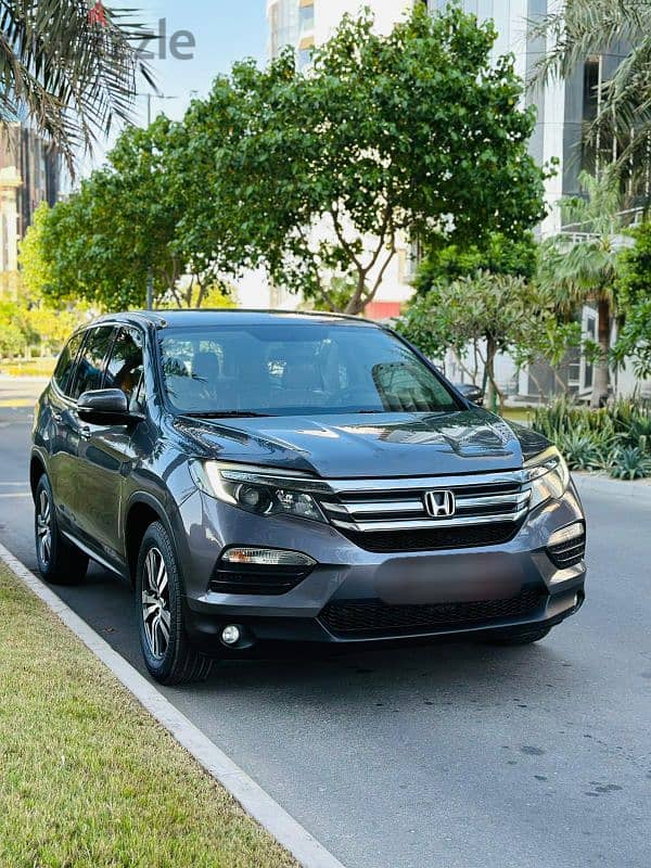 Honda Pilot ( 7 Seater.  Year-2017 1Year Pass& insu till Sept-2025 2