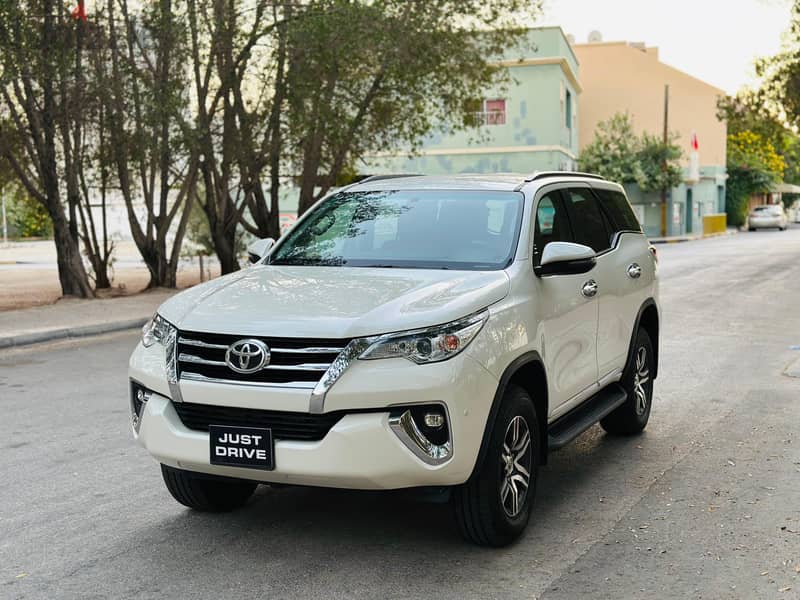 TOYOTA FORTUNER 2020 MODEL SINGLE OWNER CALL33264602 34355768 35400768 5