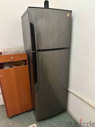 FRIDGE