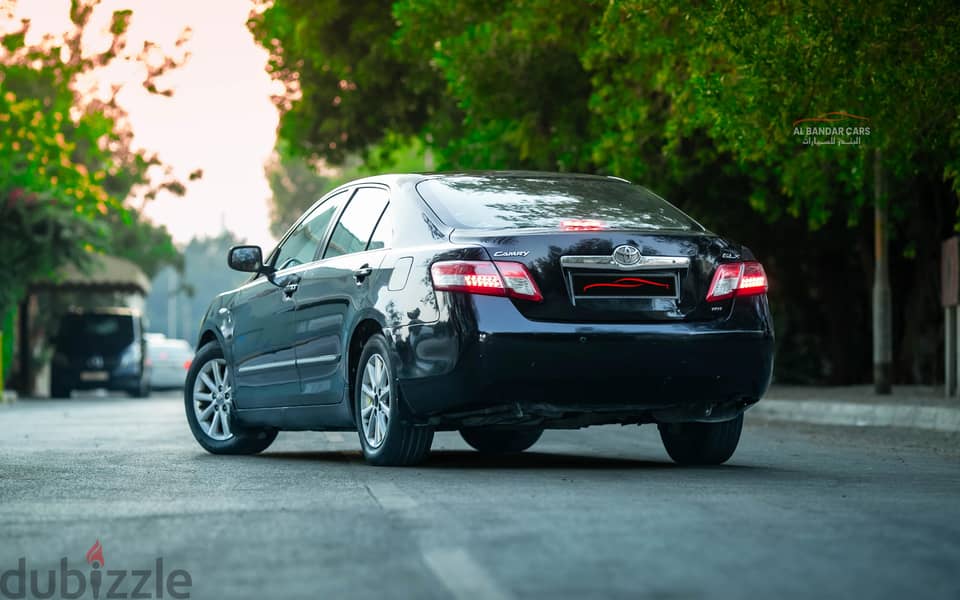 Toyota Camry 2011 EXCELLENT CONDITION BLACK 2