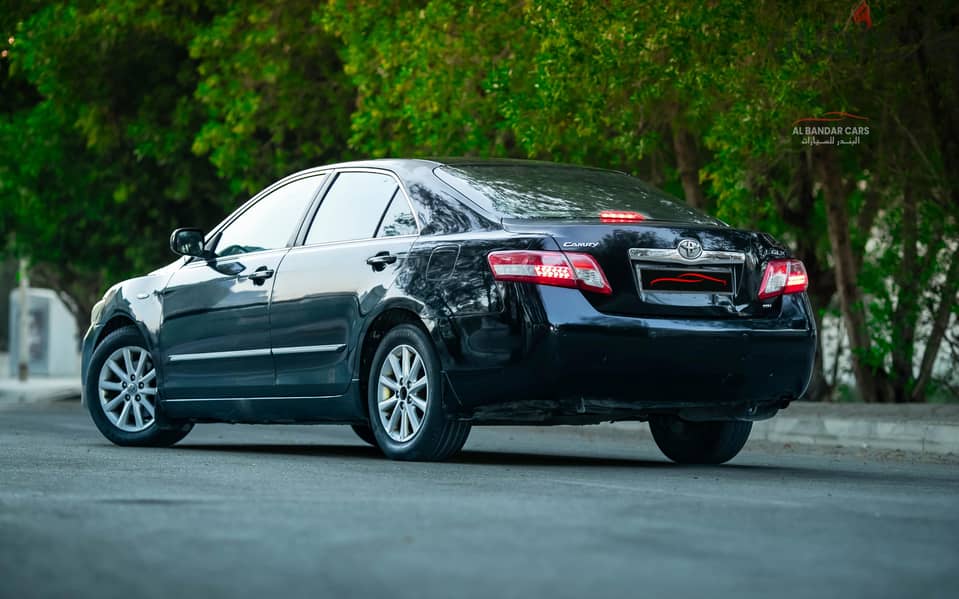 Toyota Camry 2011 EXCELLENT CONDITION BLACK 3