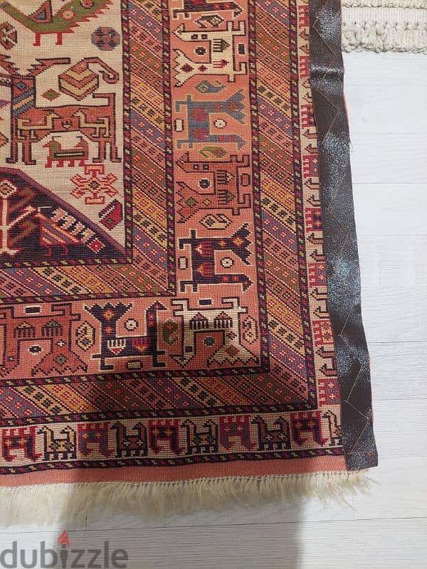 VERY FINE HANDMADE PERSIAN CARPET 9