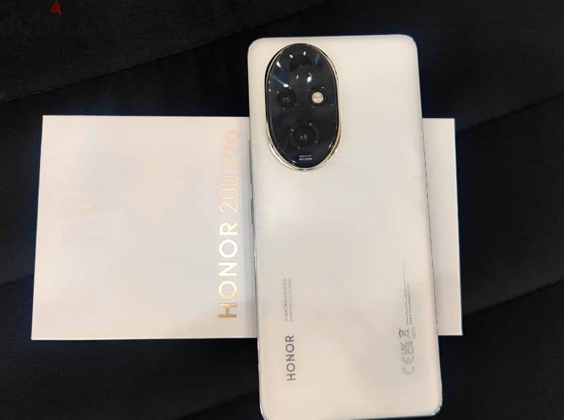 honor 200 latest model 12 gb ram 512 gb memory new just activated 1