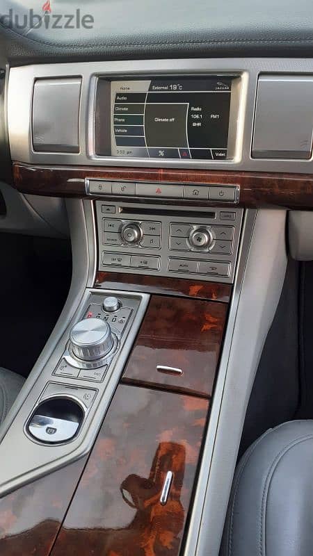 Jaguar XF,V6 Full Option, Excellent Condition, Looks New 11